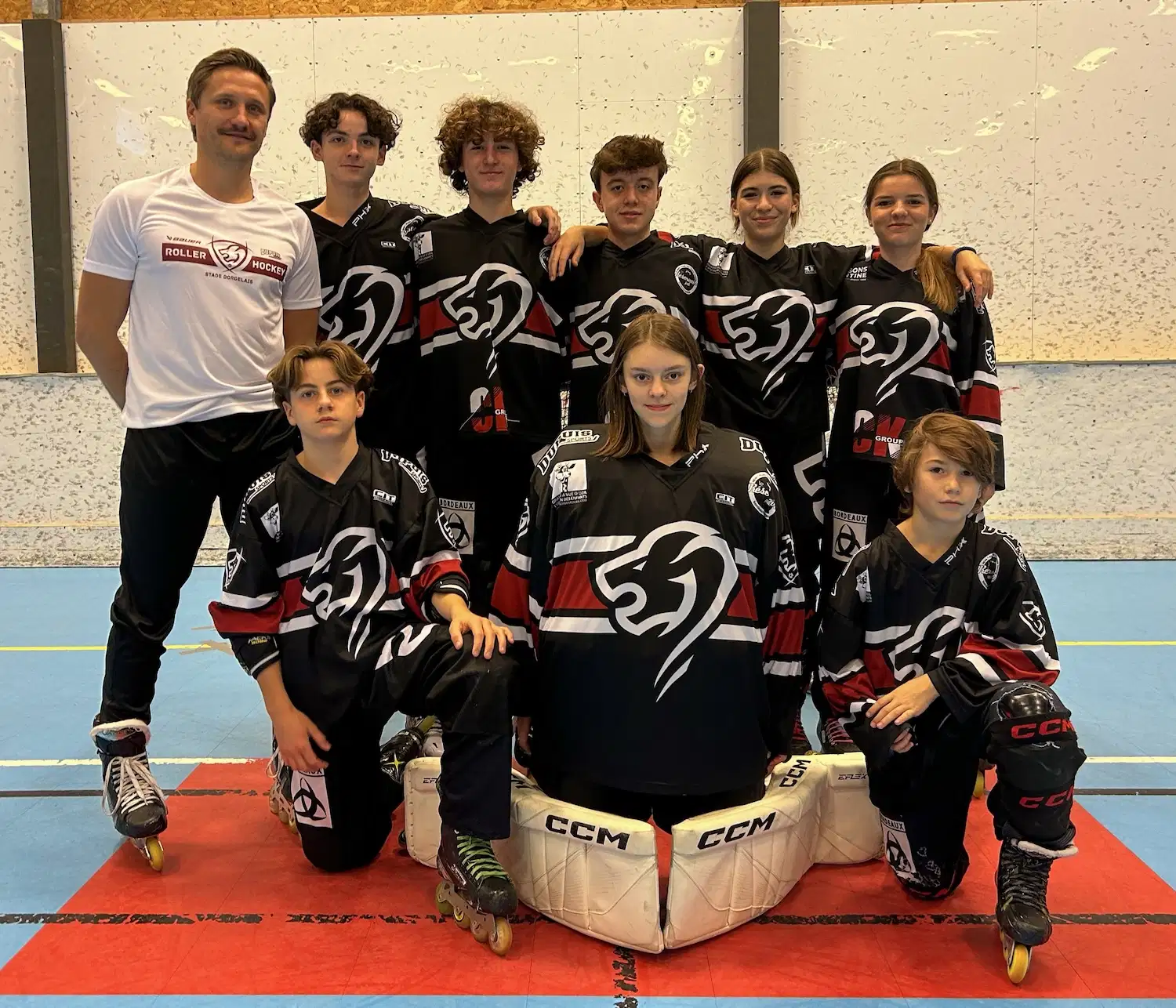 U17